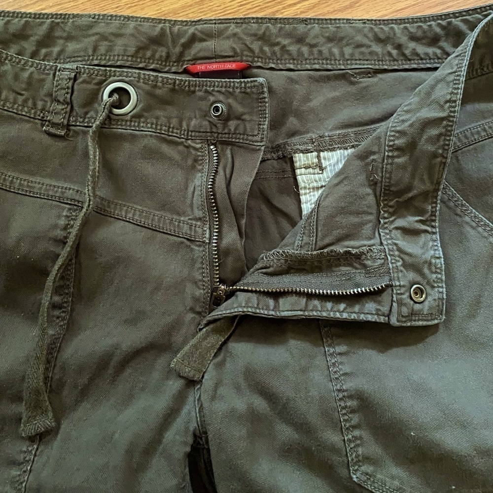The North Face Womens Olive Green Shorts - Picture 4 of 8